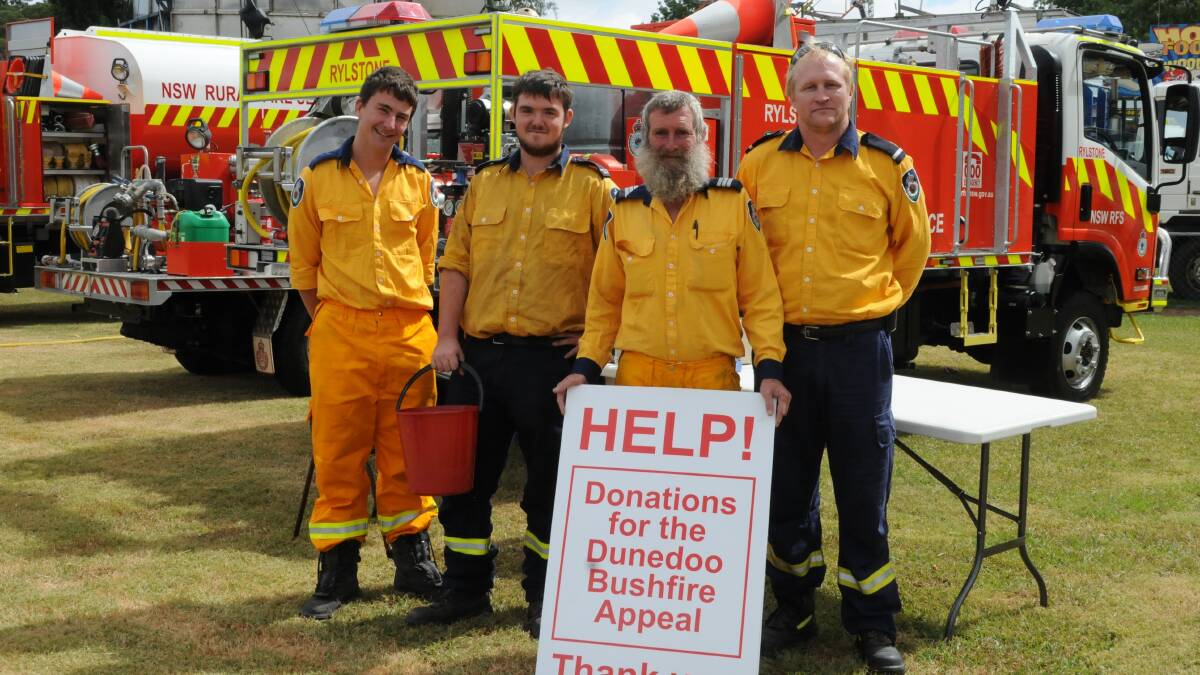 Helping Hand: Rylstone and Mudgee RFS members raising money for the Dunedoo Bushfire Appeal. 