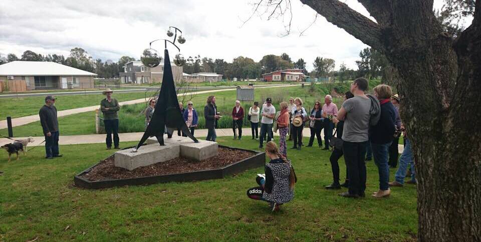 Sculpture walk:  Mid-Western Regional Council has produced a guide to works in the Lawson Park sculpture walk. 