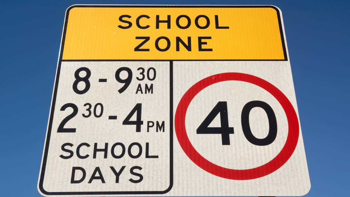 Safety in numbers: The NSW Government has been upgrading school zone signs at 400 schools across the state, including Mudgee.
