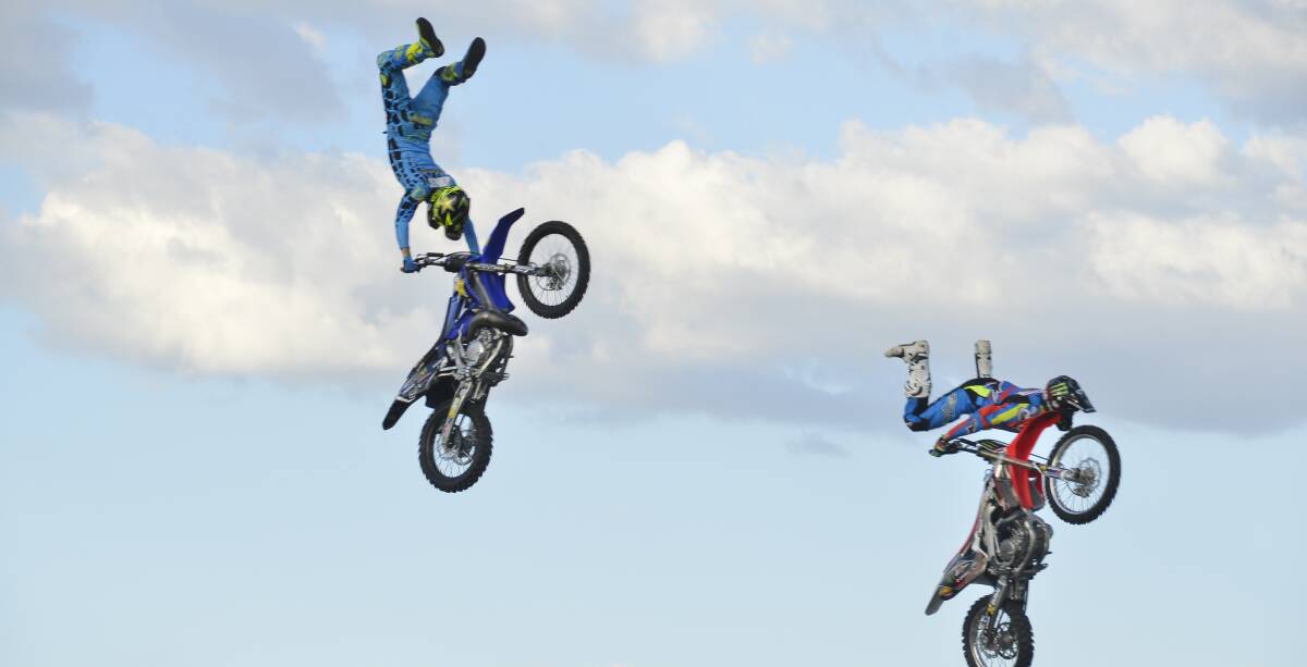 NITRO CIRCUS: The stunt riders performing in Dubbo. Photo: Paige Williams.