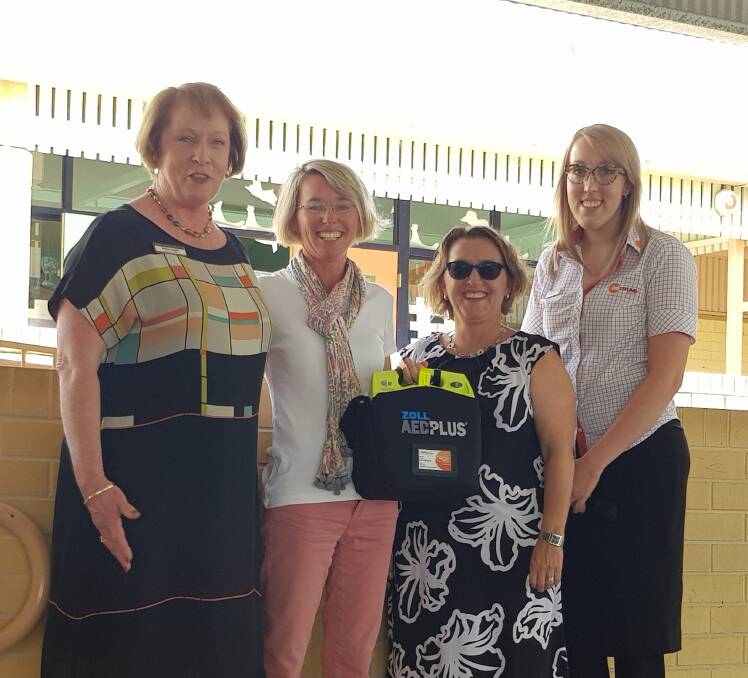 CVPS acting principal Wendy Hogben, Jenni Buckley and Rebecca Redfern from the CVPS Parents and Citizens Association and Bianca Maloney from Westfund Health Insurance Mudgee.