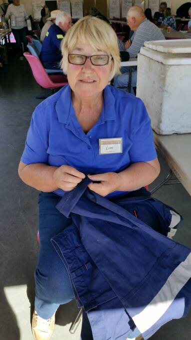 Lorie is one of those people that can do just about anything, from fencing, helping in administration to mending clothes.