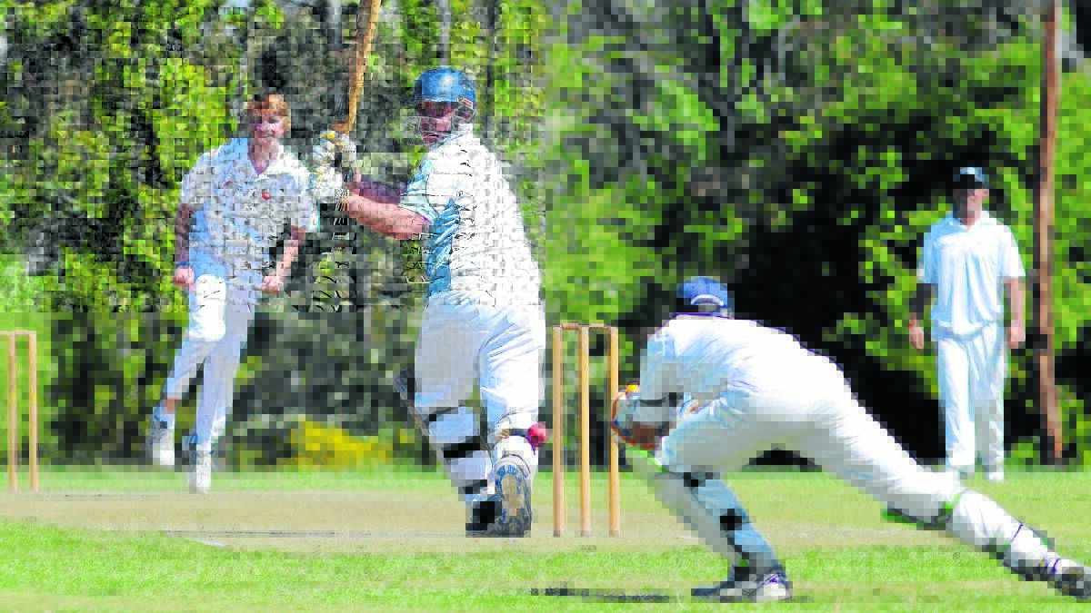 BEHIND YOU: Gulgong’s Aidan Woods scored 10 against Lithgow in the first round of the Rod Hartas Trophy at Orange. Photo: STEVE GOSCH 	171014