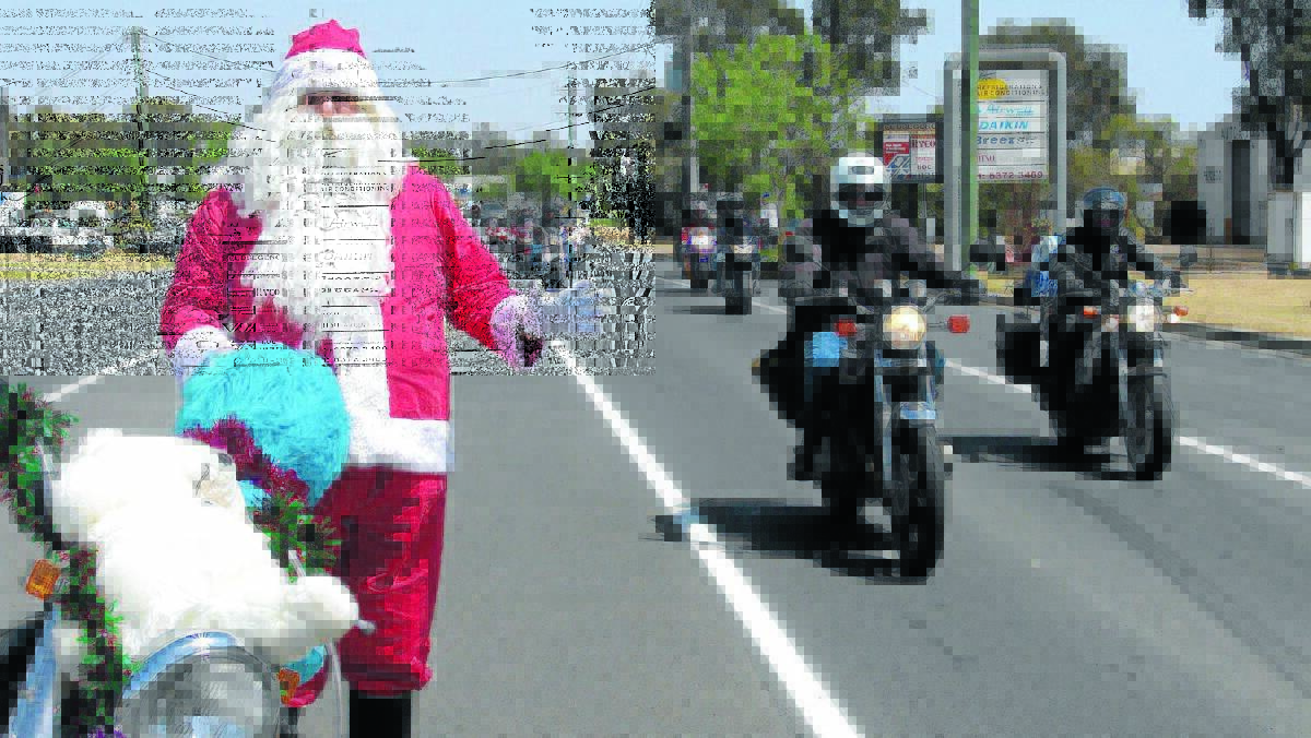 Santa will be making one of his first local appearances this weekend for the Mudgee and District Bikers Toyrun. Which begins at the Mudgee Railway Station with a car and bike show from 8.30am, before heading to Portland, Sofala and  Rylstone and finishing in Lue.