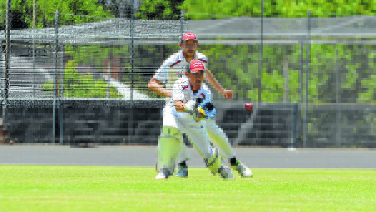 Paragon skipper Steve Knight found himself in the unusual position of wicket-keeper on Saturday. PHOTO: COL BOYD