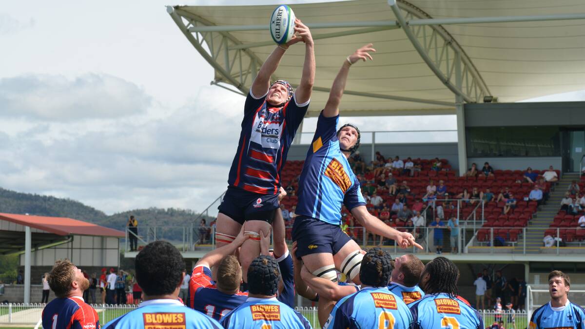 Illawarra and Central West at the lineout in Saturday's senior match.