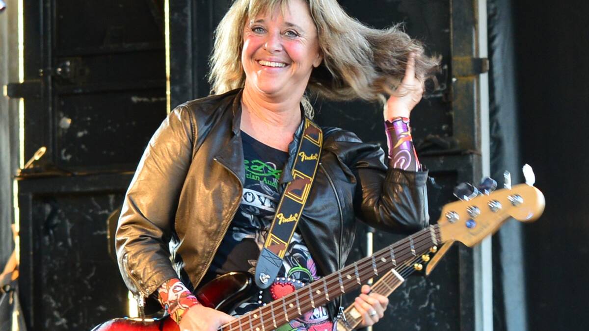 Suzi Quatro heats up the stage at Parklands Resort on Saturday. Photo by Col Boyd