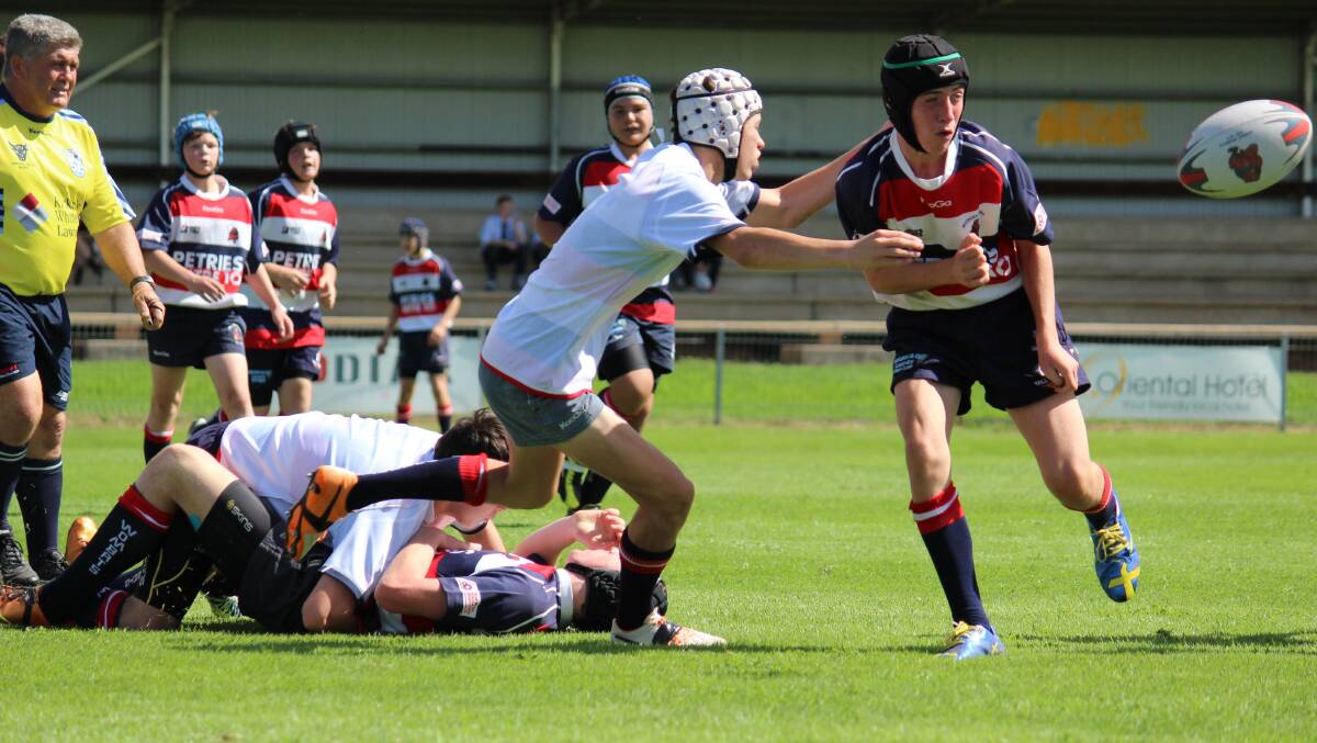 Mudgee Wombats under 15s Red player Connor Pascoe delivers the ball at Jubilee Oval on Saturday. PHOTO: DARREN SNYDER