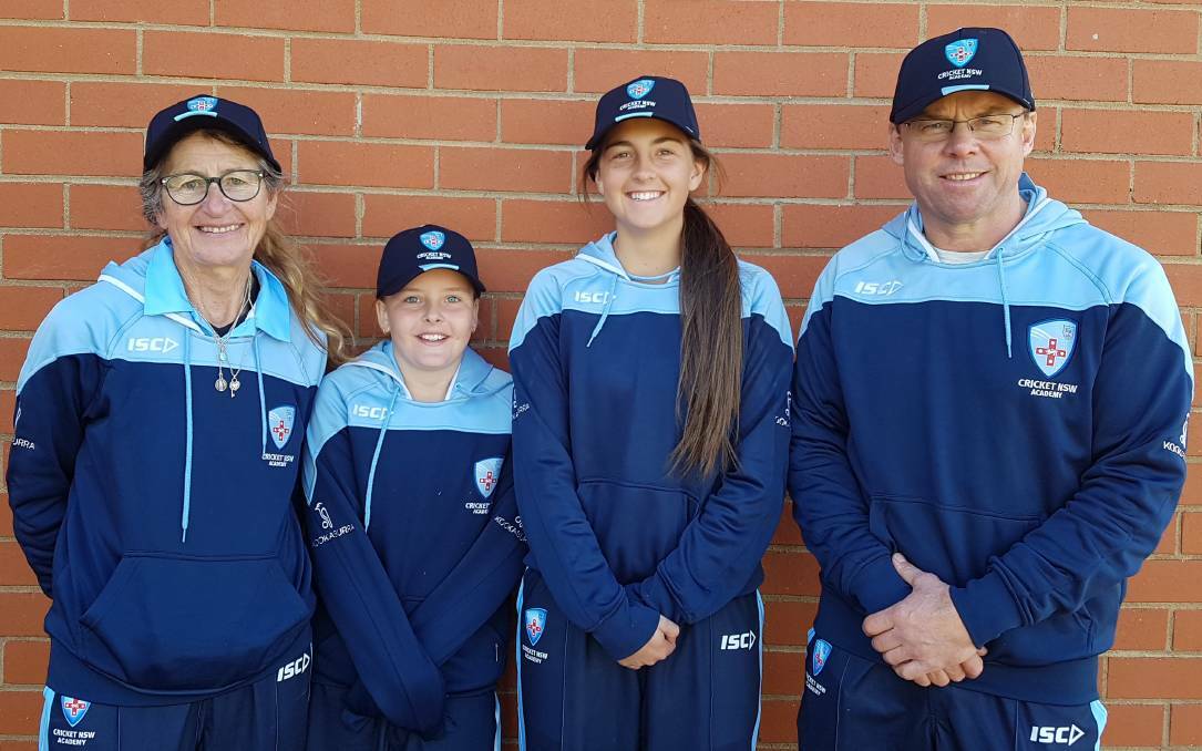 Carolyn Sheehan and Andy Litchfield offered their guidance to Parkes cricketers Maddy Spence and Miki Dunn earlier in 2017