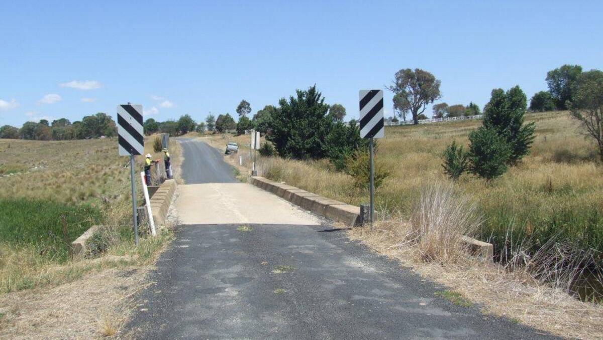 An example of the type of road which would carry oversized vehicles transporting wind farm components to the Crudine Ridge Wind Farm site during construction. 