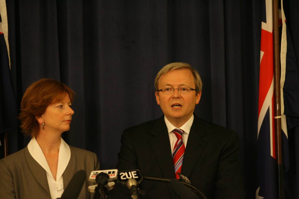 Kevin Rudd v Kim Beazley, December 2006. Photo: Fairfax Archives