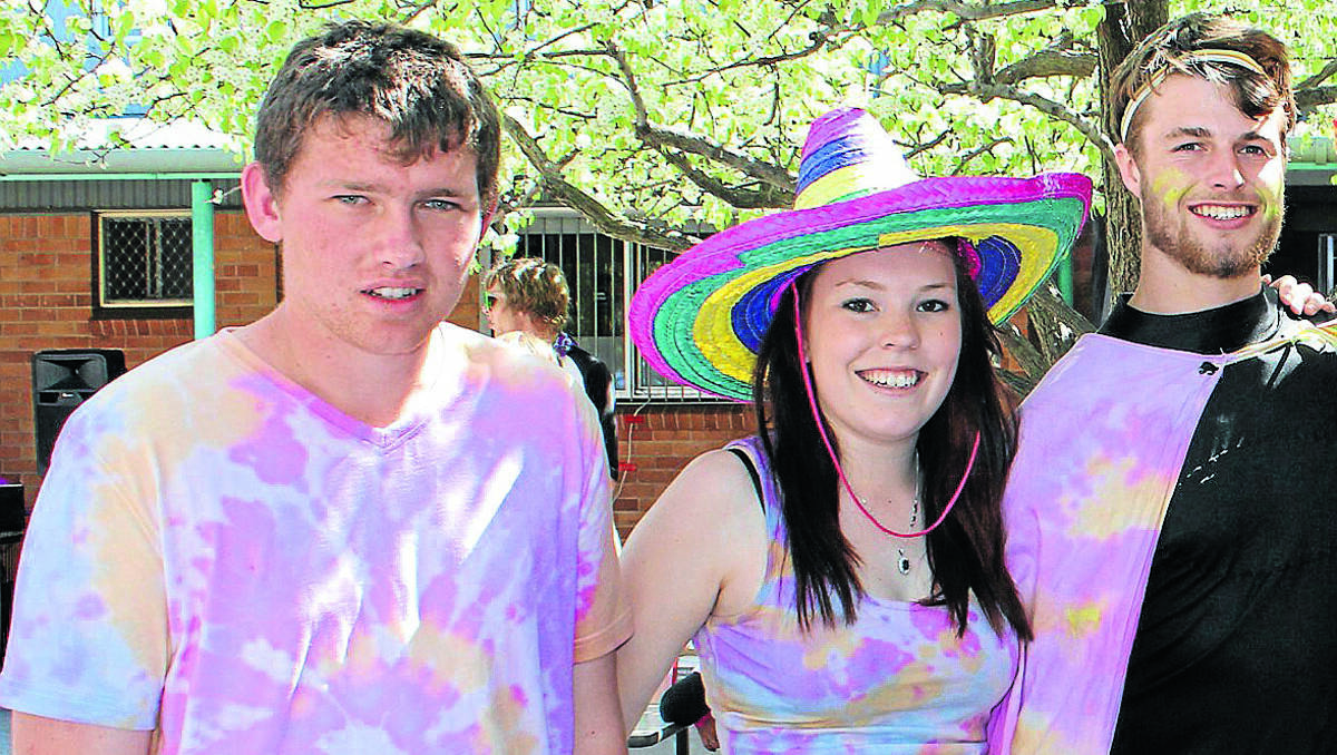 Chris McColl and Keely Latimore brought a little bit of Mexico to Rainbow Day. 210912\Rainbow Day 029a