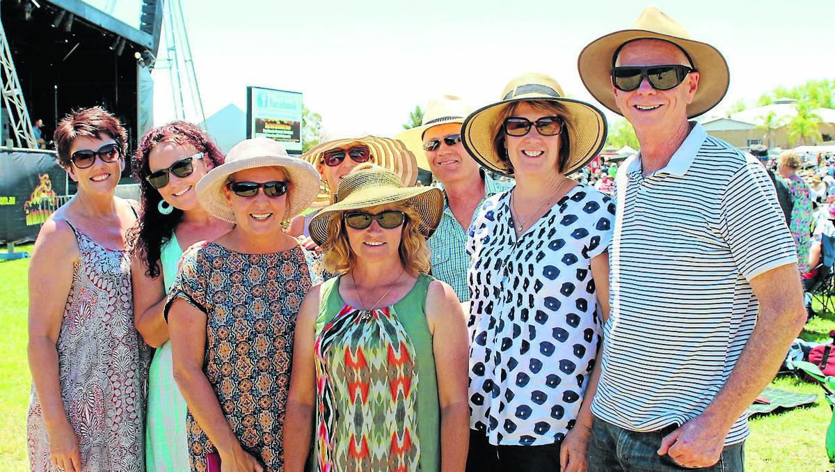 Carlene Prior, Rachael Riley, Elvi Dent, Natalie Blundell, Maree Reay, Simon Bastin, Kerry Banks and Will Reynolds had a fun day out at the Red Hot Summer Tour.