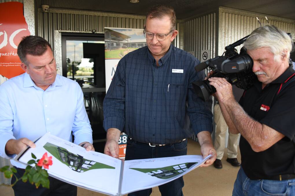 Dubbo MP Dugald Saunders and Macquarie Home Stay director Rod Crowfoot showing to media the construction masterplan for MHS. Picture by Amy McIntyre