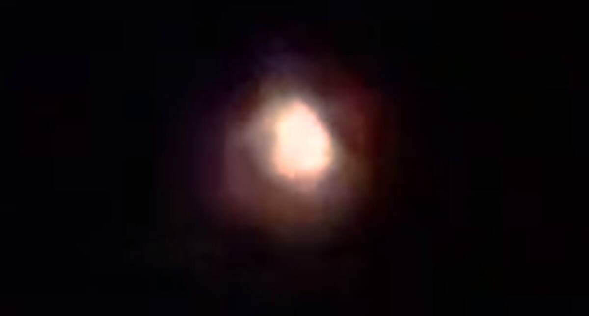 Still image from Troy Pearson's June 22 "UFO" sighting video at Mclachlan Street, in Orange, NSW. 
