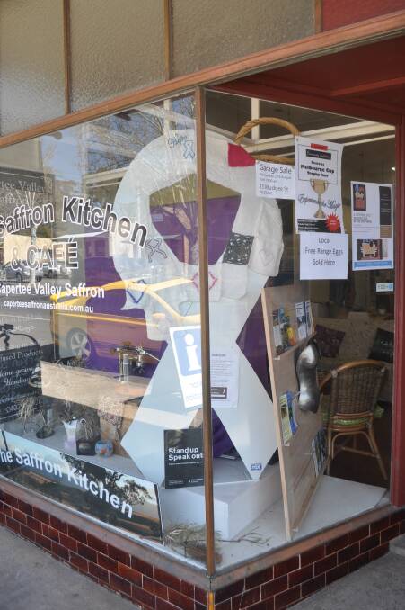 Dare to Talk: White Ribbon display in Saffron Kitchen Café, Gallery, No. 47. Do we dare talk about family and domestic violence? Yes!