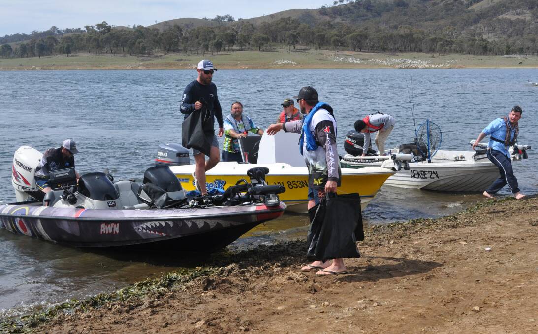 Last weekend Windamere Dam became the place to be, for fisherman and competition teams.
