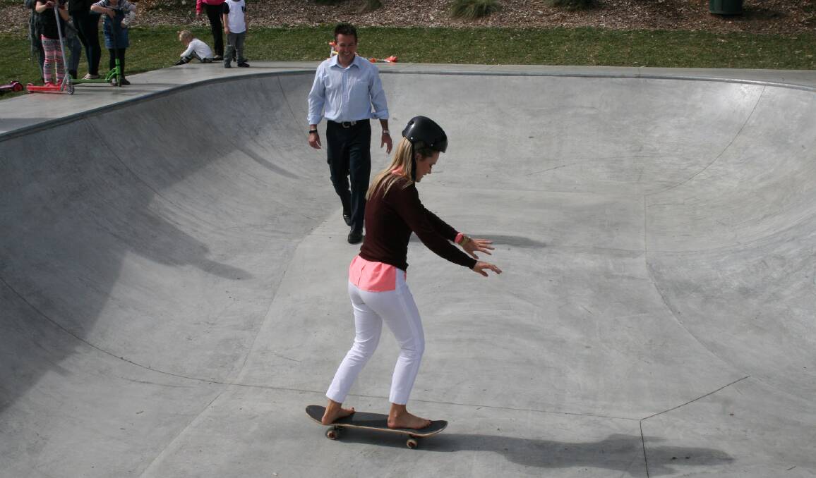 AM: Prime television reporter Phoebe Moore having her first ever go at skateboarding at the new Rylstone Skate Park.