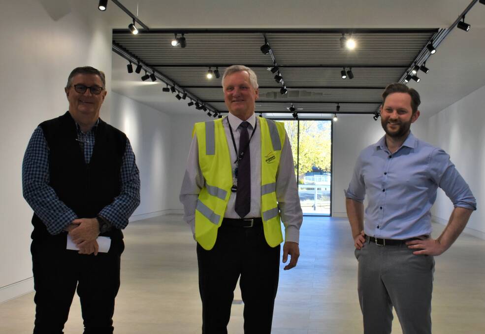 OPENING: Mid-Western Regional Council mayor Des Kennedy, general manager Brad Cam, and deputy mayor Sam Paine at the Mudgee Arts Precinct.