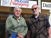 Bob McKittrick and David Lynch outside of the Mudgee Newsagency on August 8 where they will stock a floodplain study petition. Picture: Jay-Anna Mobbs