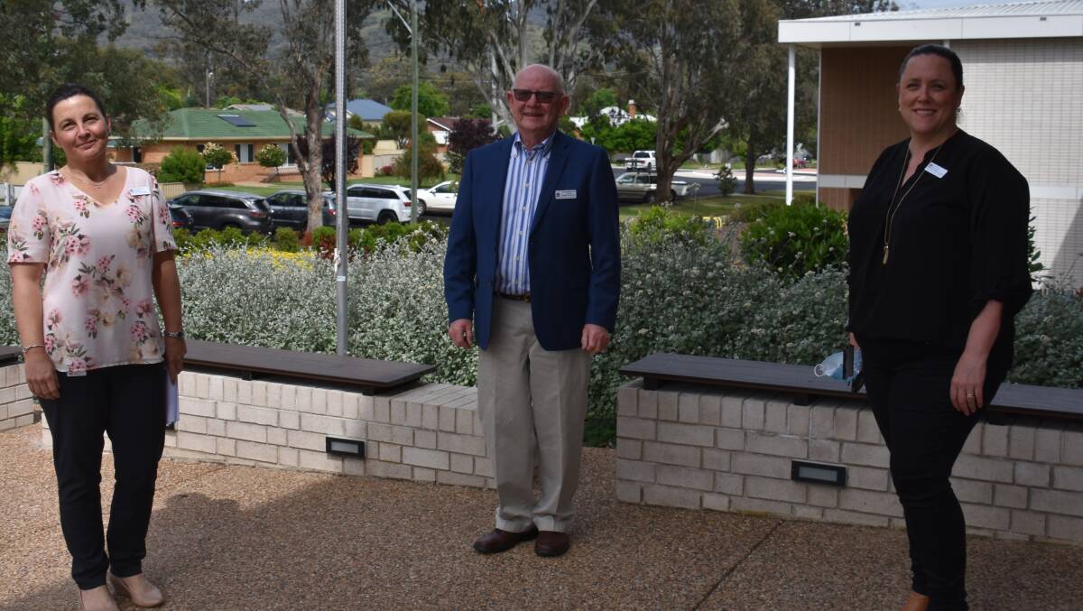 WARM WELCOME: Mudgee and Gulgong Health Services manager Kylie Strong, Mudgee Health Council chair Joe Sullivan and former health service manager Caren Harrison. Picture: JAY-ANNA MOBBS