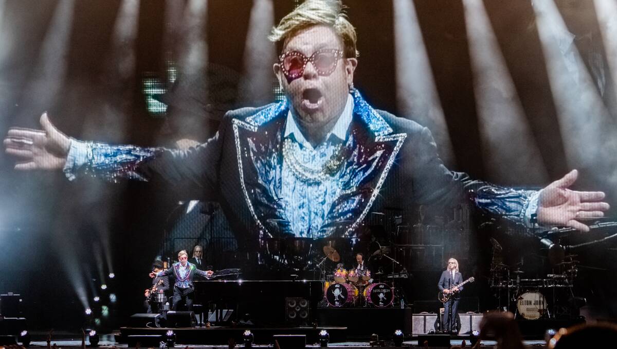 SHOW MAN: Elton John delivered a magnificent farewell at Hope Estate on Saturday, befitting of his 50-year career. Picture: Paul Dear