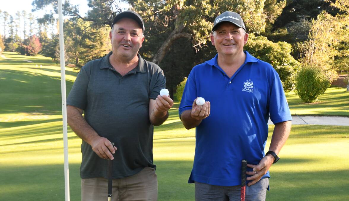 GOT IT IN ONE: Luke Pecoski (left) and Rob Koch (right)
at Wentworth Golf Club. Photo: CARLA FREEDMAN