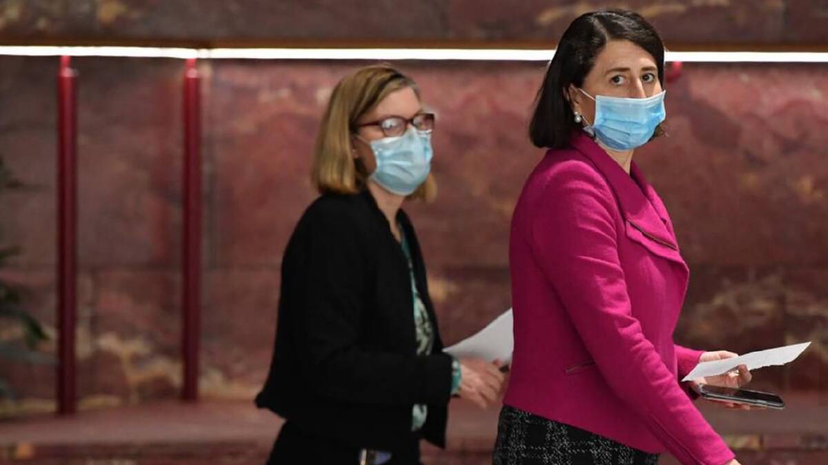 Gladys Berejiklian (R) and Chief Health Officer Kerry Chant have released the latest virus numbers.