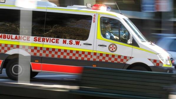 Man taken to Mudgee Hospital after vehicle overturns in Thursday afternoon accident