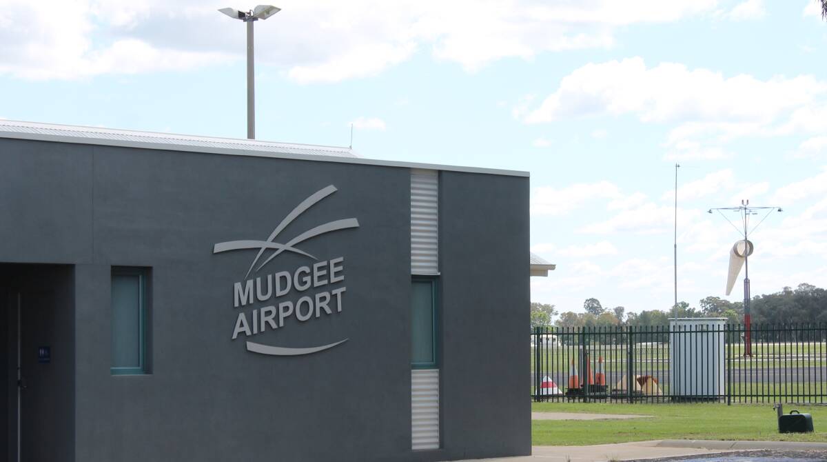 An existing hangar at Mudgee Airport will be transformed into a dedicated ambulance waiting bay, set to be completed at the end of the year.