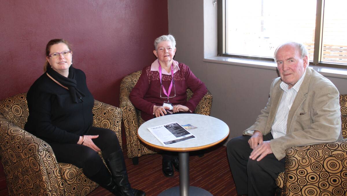 Parkinson’s NSW CEO Jo-Anne Reeves and president David Veness, meet with June Ritar (centre) of the Mid-Western Support Group.