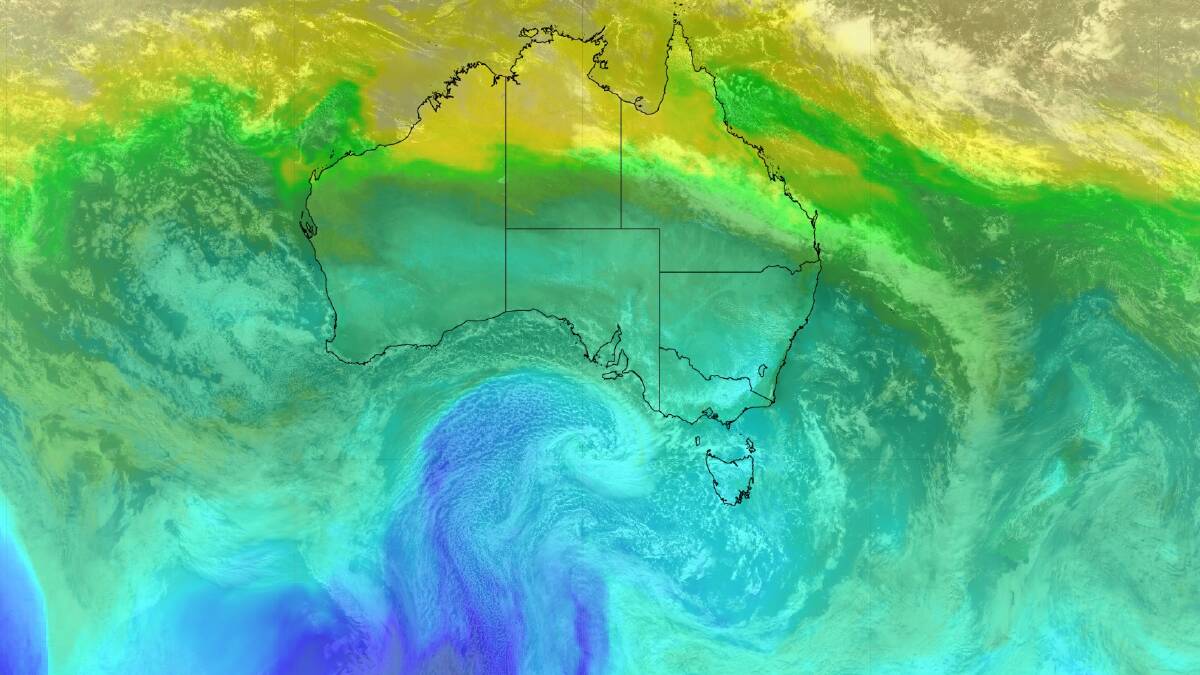 ARCTIC BLAST: Himawari-8 visible satellite image combined with the ACCESS-R 850hPa temperature field. Image: Weatherzone.com.au