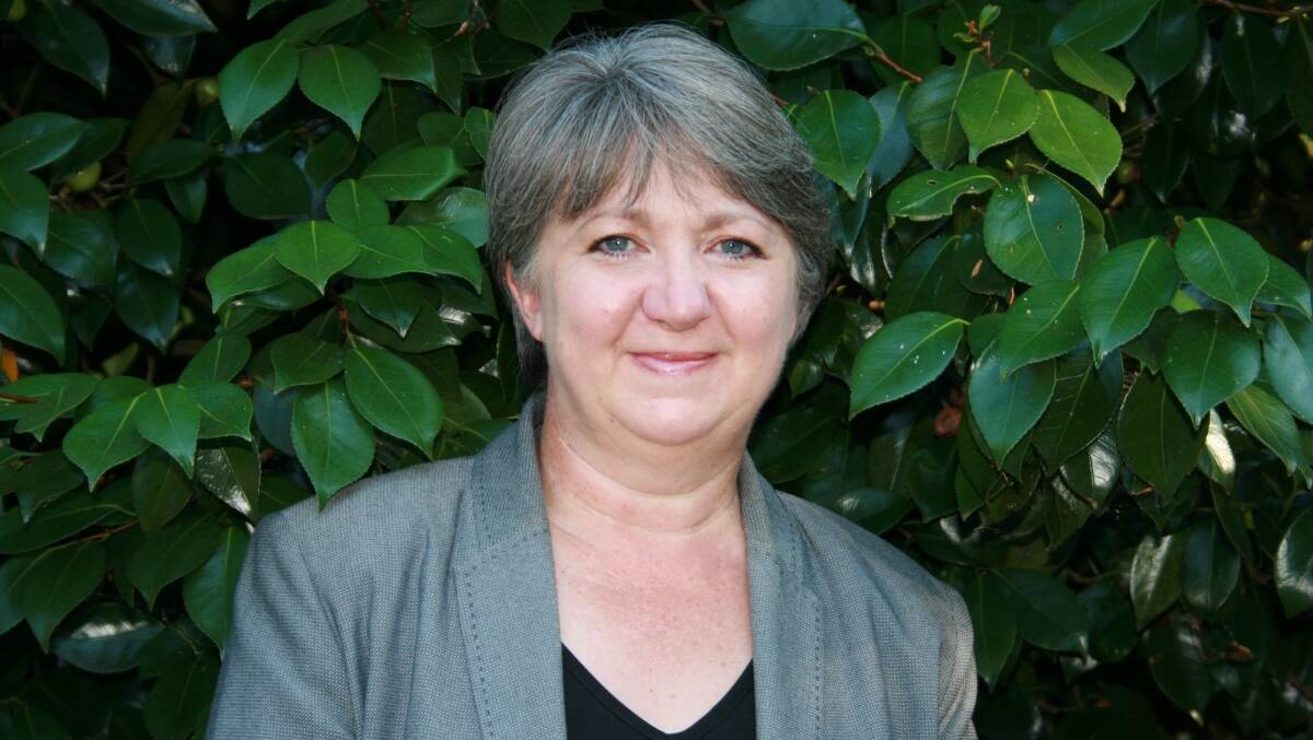Anne Leadbeater OAM will be the forum facilitator, she is a survivor of the 2009 Black Saturday bushfires and disaster recovery expert.