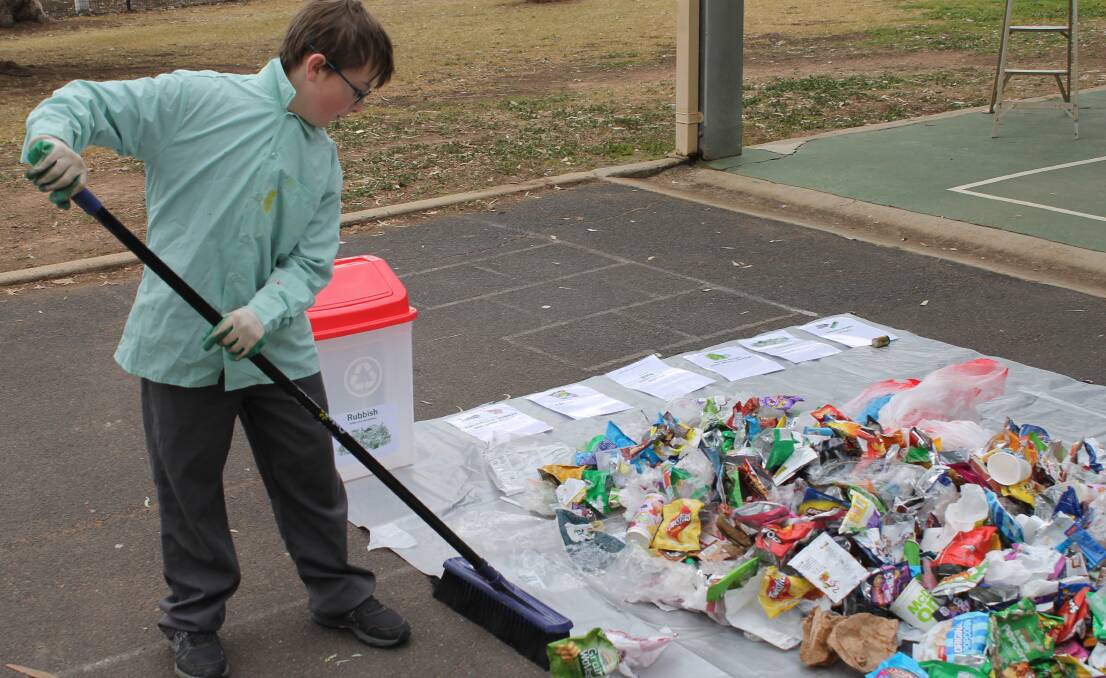 Cudgee kids help their school manage their waste with 'audit' activity