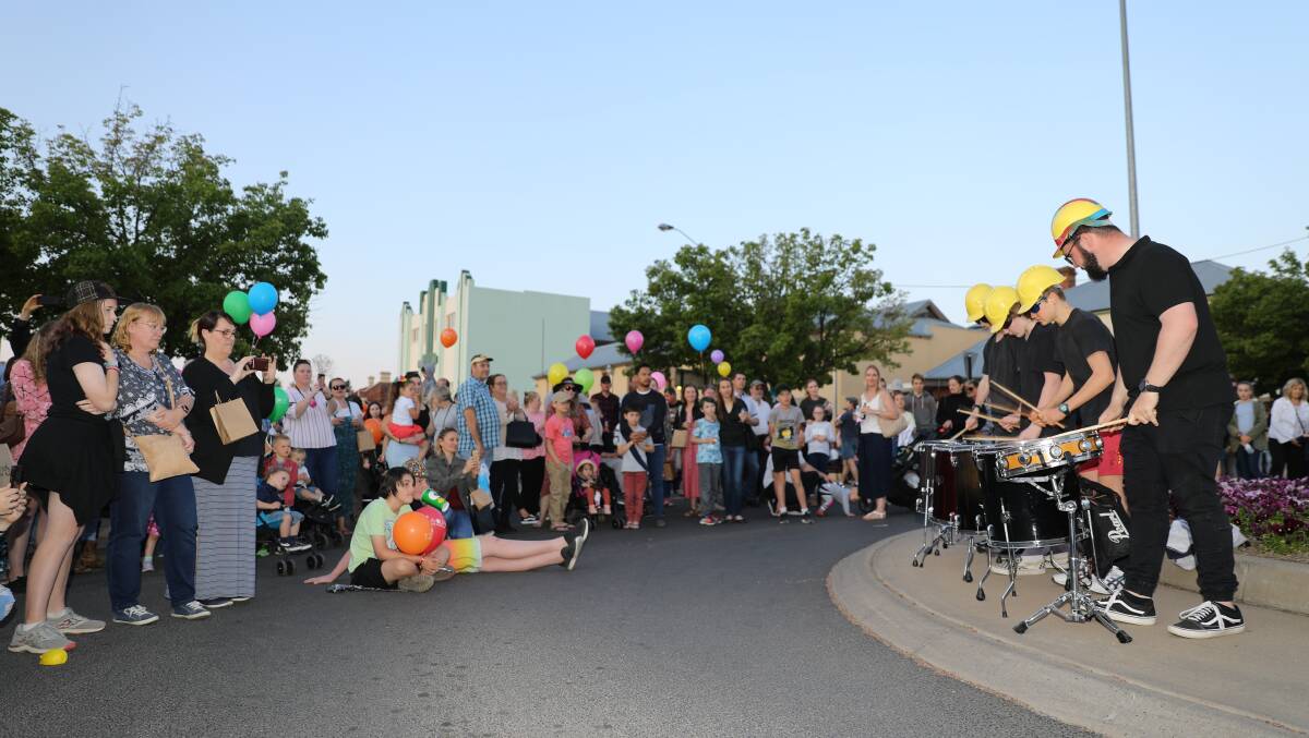 Flavours of Mudgee 2019 hosted a crowd of over 12,000 people, photo by Simone Kurtz.