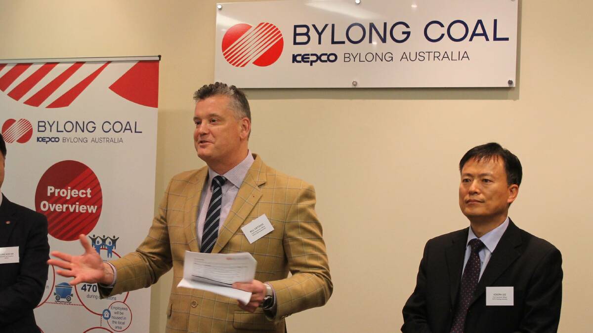 KEPCO Bylong Australia COO Bill Vatovec and CEO Mr Jongseop Lee, pictured at the official opening of their Mudgee Community Information Centre.