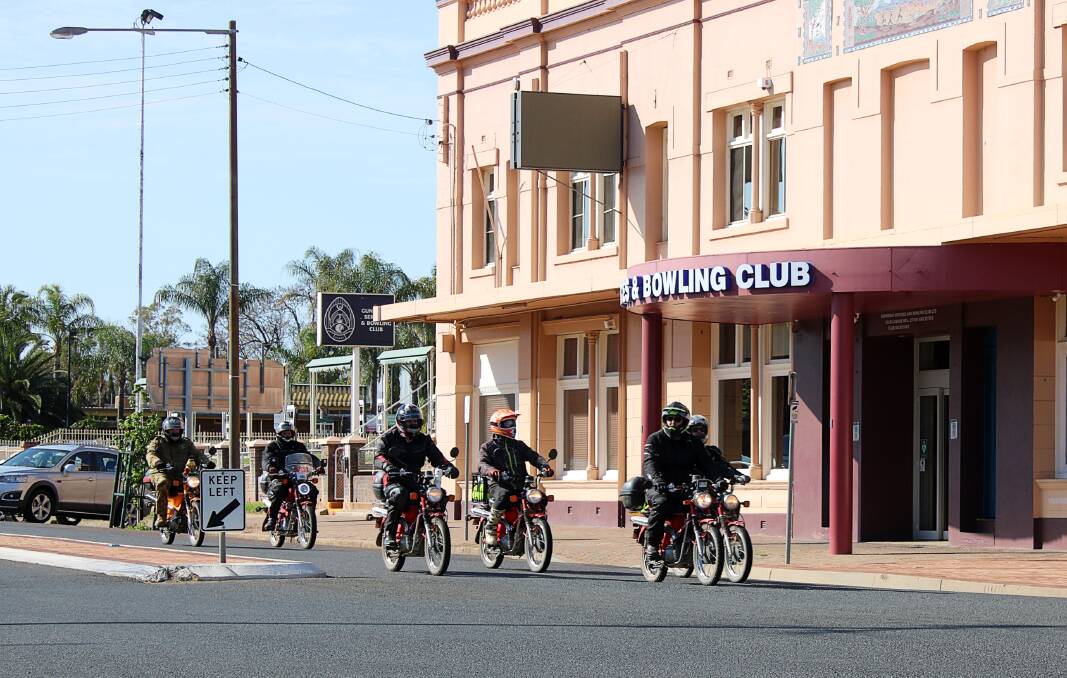 Leaving Gunnedah on Monday morning following the first overnight stop of the trip.
