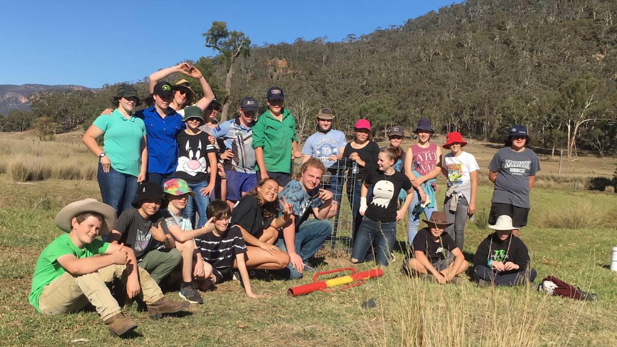 All together now: Volunteers from Capertee, Kandos, Lithgow and Glen Alice, worked in  the Capertee Valley.
