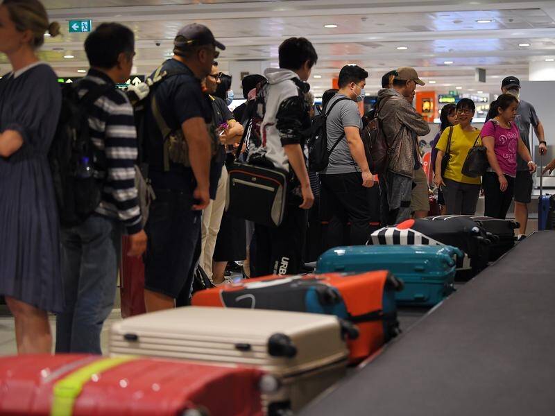 NSW has agreed to accept 500 extra returned travellers each week into its hotel quarantine system.