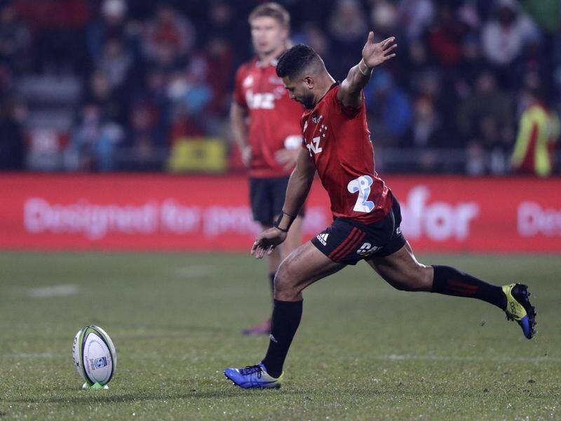Richie Mo'unga has helped kick the Crusaders to a 24-13 win over the Chiefs in Super Rugby Aotearoa.