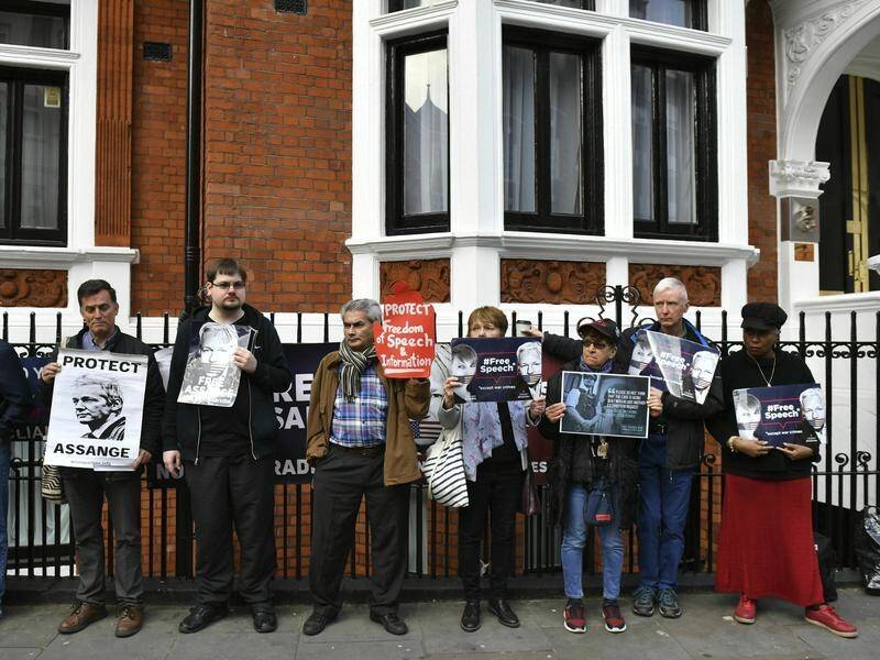Ecuador has allowed the US to search and seize Julian Assange's belongings from its London embassy.