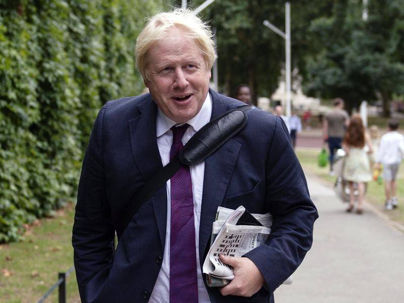 Boris Johnson has compared Muslim women who wear a full face veil to bank robbers and letterboxes.