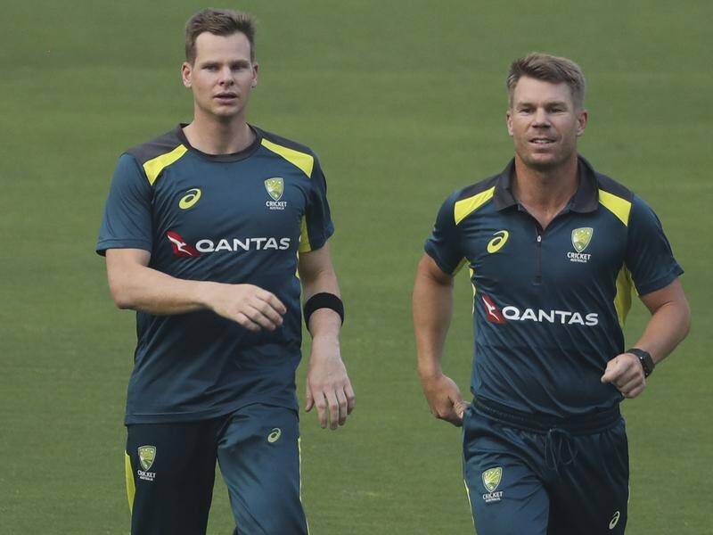 Steve Smith and David Warner are among the Aussie cricketers to return to Sydney after the IPL.