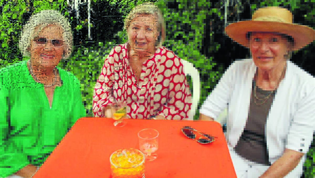 A NICE SPOT: Libby Cox from Mudgee (centre) joined Helen Evans and Gail Mann from Rylstone.