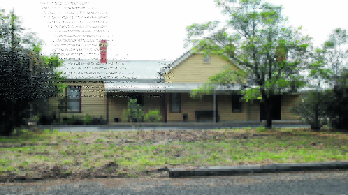 Rylstone Railway Station will welcome a train to its platform this Saturday for the first time since 1982.