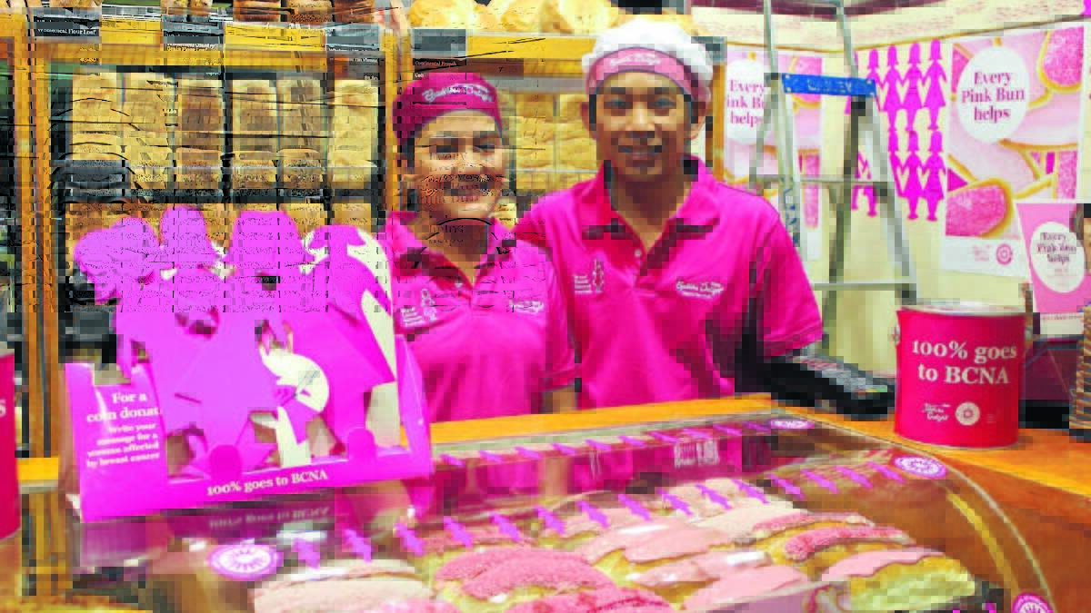 Mudgee Bakers Delight owners Andrew and Angelica Chua in 2015. Photo: Lauren Stanford