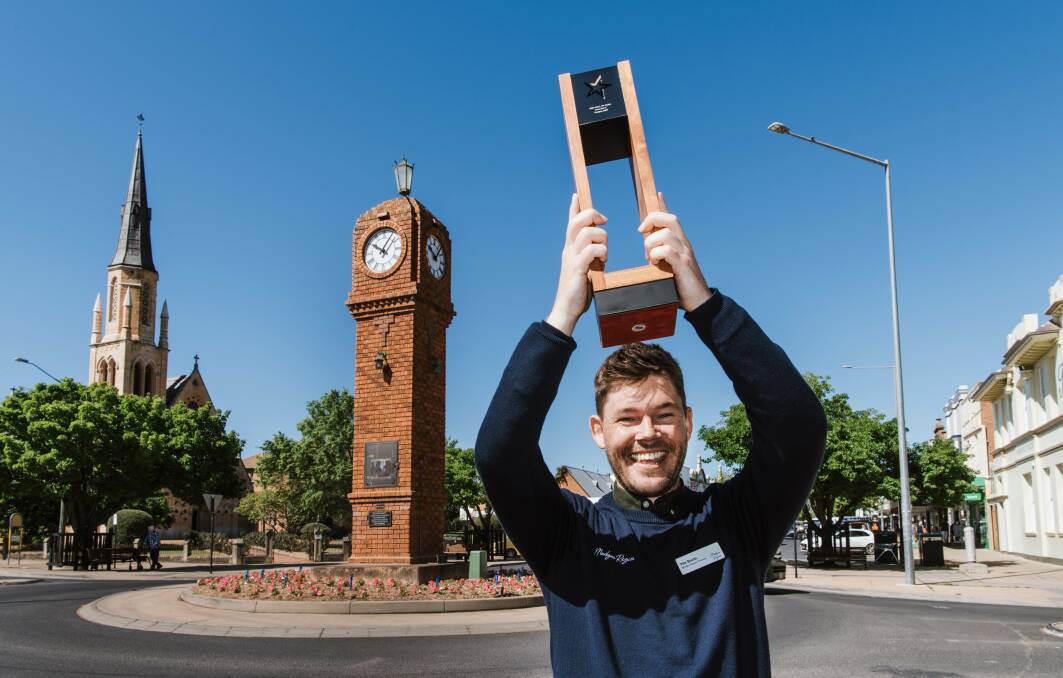 Mudgee Region Tourism CEO Tim Booth with the award. Photo: Amber Hooper