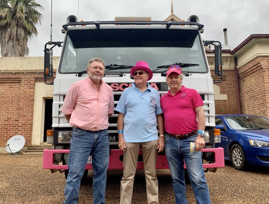 Truck owner Terry Atkinson, Coffee and Cars organiser David Maurice and Pink Up Mudgees Hugh Bateman.