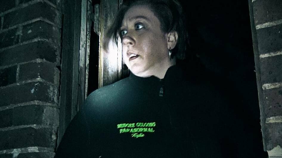 Kylie from Mudgee Gulgong Paranormal is the guest paranormal investigator on the television show.