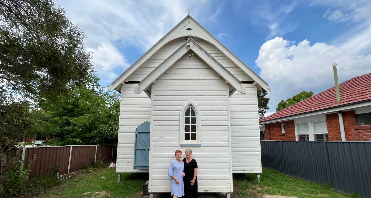 Faye Crook (left) with her daughter Kim Stanton (right) outside the church on Market Street in Mudgee's west. Photo: Benjamin Palmer